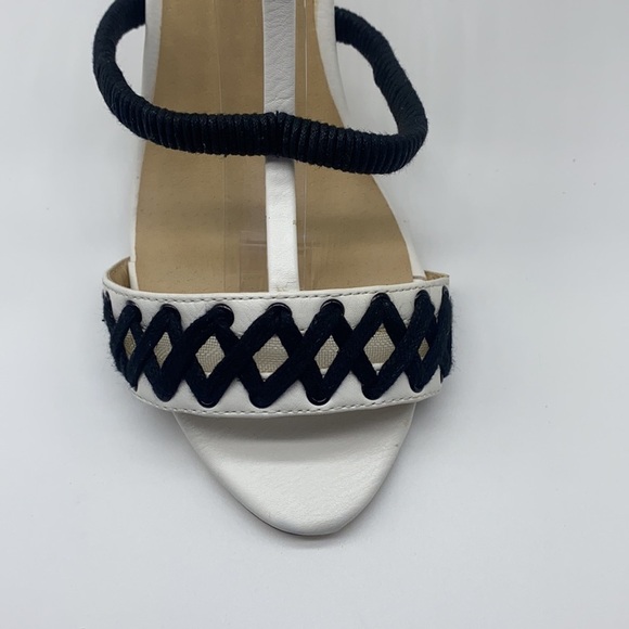 Gwen Stefani- GX Black & White Leather With String Accents Heels Size 7.5 - Picture 4 of 15